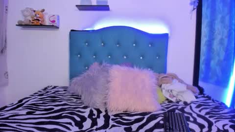 Snapshot of sandy_ass_69 chatting on September 25, 3:27 am Sandy ass 69 online show from September 25, 3:27 am