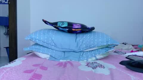 sandy online show from January 17, 12:07 am