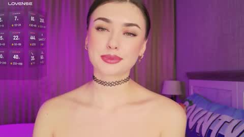 Sandy online show from November 30, 4:44 pm