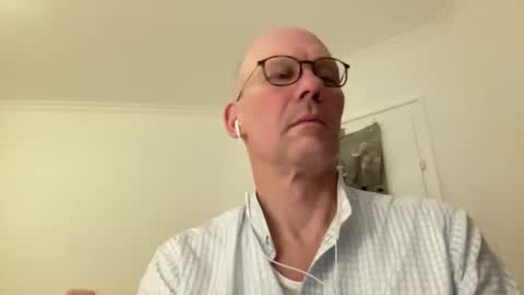 santaclausonice online show from December 15, 11:43 pm