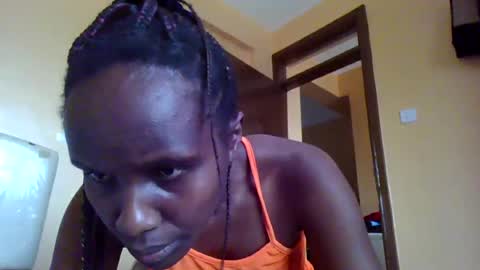 santalicious online show from June 18, 8:27 am