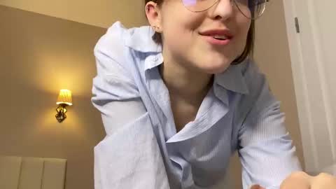 Anny online show from March 10, 10:36 pm