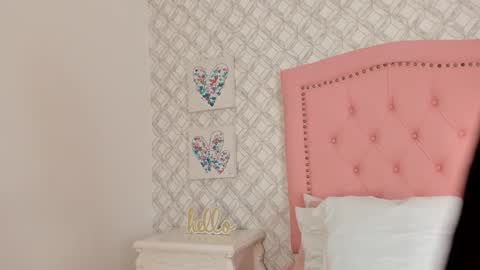 Sara online show from January 18, 3:42 am