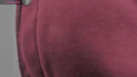 sara allenx online show from October 12, 7:27 pm