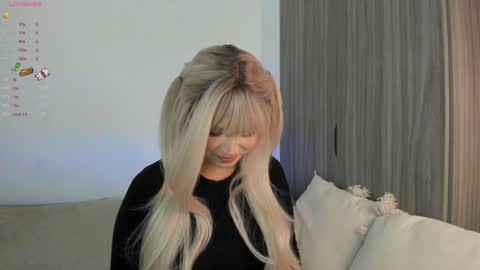 Sara  new account  give me thomb up  Follow me   help me reach 15k followers again   online show from January 24, 3:00 am