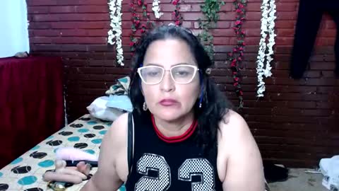 Sara love online show from February 25, 3:31 am