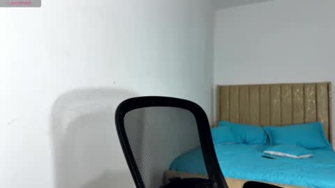 Snapshot of sara_muscle chatting on September 28, 1:34 am Sara online show from September 28, 1:34 am