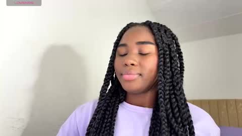 Sara online show from November 5, 3:01 am