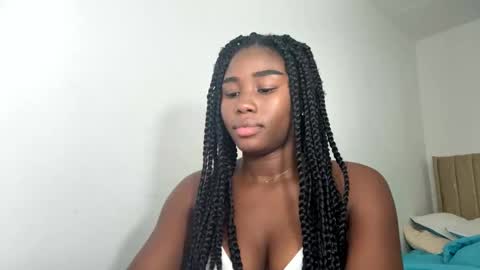 Snapshot of sara_muscle chatting on September 29, 4:17 am Sara online show from September 29, 4:17 am