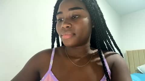 Snapshot of sara_muscle chatting on September 23, 6:55 am Sara online show from September 23, 6:55 am