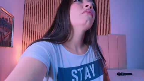 Sara online show from May 26, 12:21 am