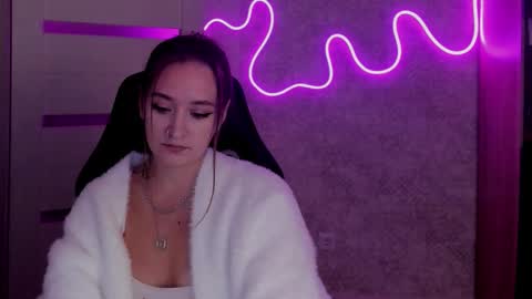 Snapshot of sara_rossse chatting on October 2, 6:57 pm Sara online show from October 2, 6:57 pm