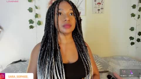 Snapshot of sara_sophiee chatting on January 22, 2:26 am sara sofia online show from January 22, 2:26 am