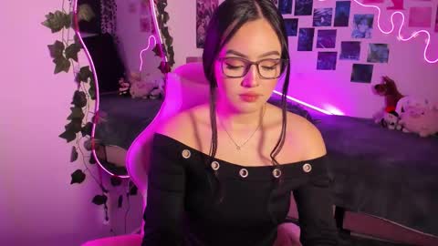          online show from November 11, 7:11 pm