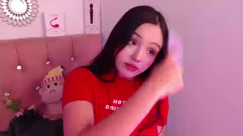          online show from September 16, 2:25 pm