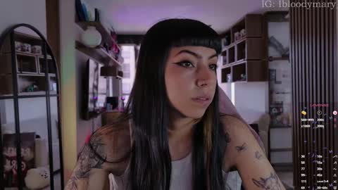 Sara online show from June 1, 7:59 pm