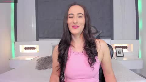 Snapshot of saragomez_1 chatting on February 14, 12:14 pm Sara Gomez online show from February 14, 12:14 pm