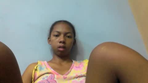 sarah146341 online show from March 28, 8:36 am