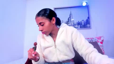 sarah_ashbourne online show from October 14, 12:08 pm