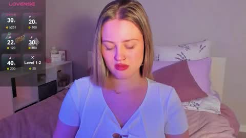 Sarah online show from October 20, 2:14 am