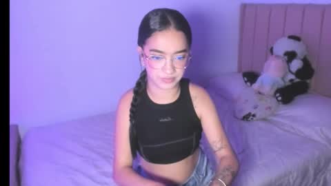 Snapshot of sarah_stone15 chatting on September 30, 10:14 pm Sarah online show from September 30, 10:14 pm