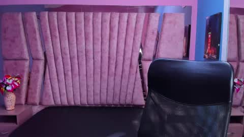 Sarah online show from January 20, 1:53 pm