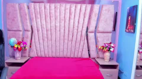 Sarah online show from October 21, 2:10 pm