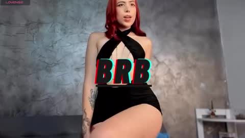 sarahgrant_ online show from November 10, 3:01 am