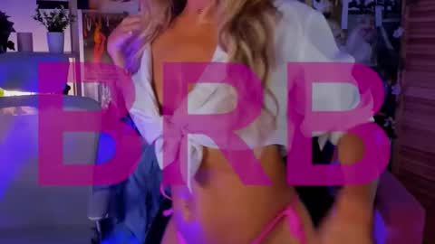 Divine Sarah NONUDE model online show from January 15, 11:49 am