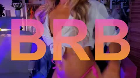 Divine Sarah NONUDE model online show from February 22, 12:28 pm