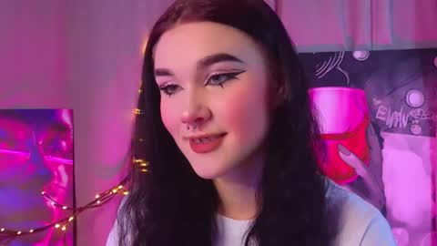 Sarah  online show from December 19, 11:19 pm