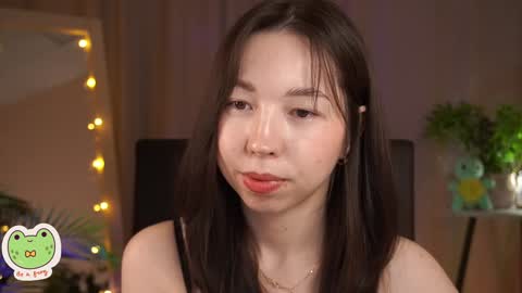 Snapshot of sarahson chatting on January 18, 5:41 am Schnappi online show from January 18, 5:41 am