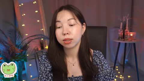 Snapshot of sarahson chatting on February 22, 5:23 am Schnappi online show from February 22, 5:23 am