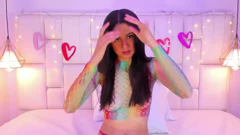 Snapshot of sarahsophia_ chatting on March 3, 11:36 am SARAH online show from March 3, 11:36 am