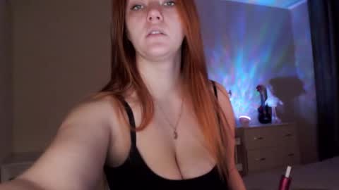 Sarah online show from December 26, 3:31 pm