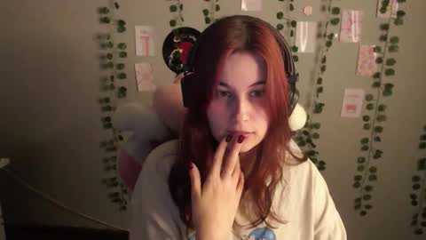 Sara online show from September 16, 2:03 pm