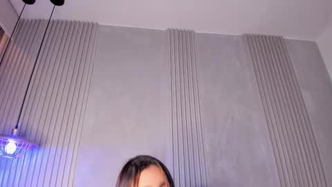 saranixxon online show from February 19, 9:46 pm