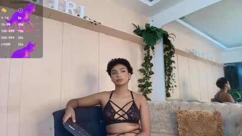 Snapshot of saray_mardez chatting on March 10, 12:28 pm Saray Mardez online show from March 10, 12:28 pm