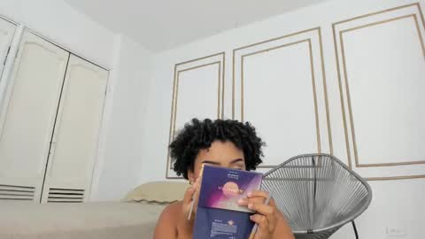 Snapshot of saray_mardez chatting on September 26, 12:47 pm Saray Mardez online show from September 26, 12:47 pm