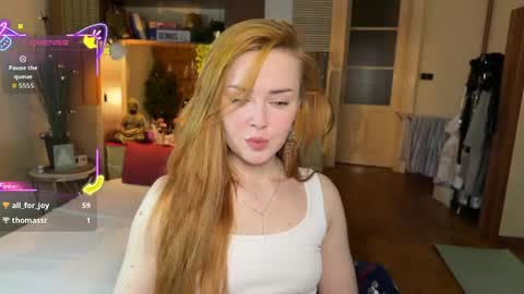 Veronika online show from March 28, 8:30 pm