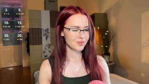 Snapshot of sargonium909 chatting on February 5, 8:46 pm Veronika online show from February 5, 8:46 pm