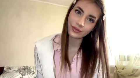 sarigerla online show from April 15, 9:32 am