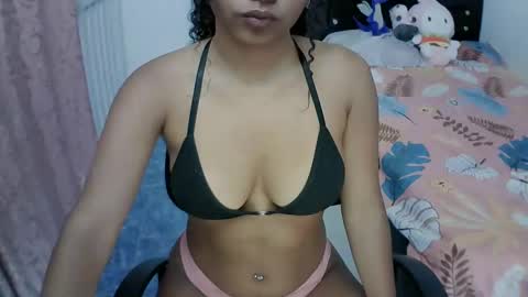 Snapshot of sarisha__ chatting on January 20, 1:50 am Sarisha online show from January 20, 1:50 am