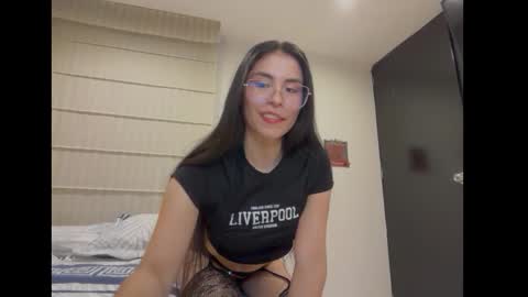 sasha_jonne online show from December 2, 2:24 am