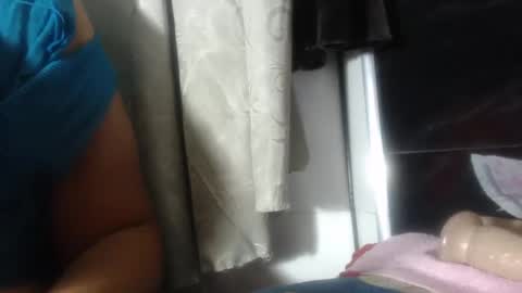 Snapshot of sasha_multiorgasmic chatting on March 7, 12:34 pm sasha online show from March 7, 12:34 pm