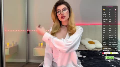 Snapshot of sasha_suprapro chatting on January 31, 1:23 pm Hi everyone my name is Sasha   online show from January 31, 1:23 pm