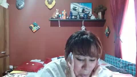 S A S H A R O S E online show from December 17, 1:04 pm