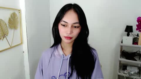 Sashi online show from December 16, 8:37 pm