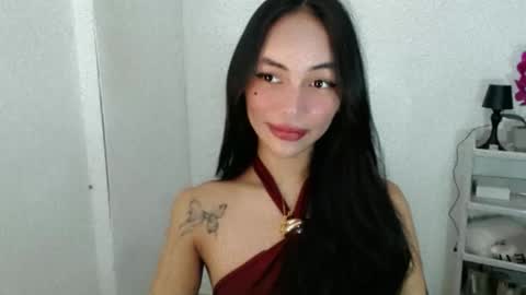 Sashi online show from April 15, 9:15 pm