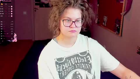 Snapshot of sashy_way chatting on January 11, 6:12 pm .Alexandra online show from January 11, 6:12 pm